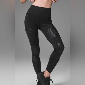 🎉ALO High-Waist Moto Legging Black Size XXS!